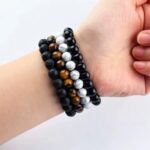 Bransoletka Lawa z dodatkami Howlit, Hematyt komplet 4 sztuki