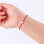 Bransoletka ze sznurka z dodatkami - obrazek 4